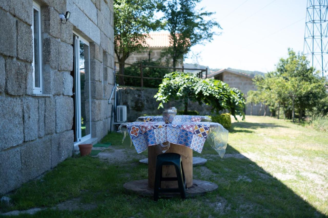 Quinta De Carvalhal - Casa Da Vinha Villa Guimarães Exteriör bild